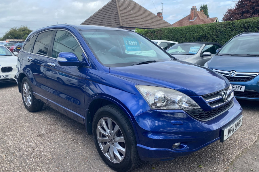 Honda CR-V photo 1